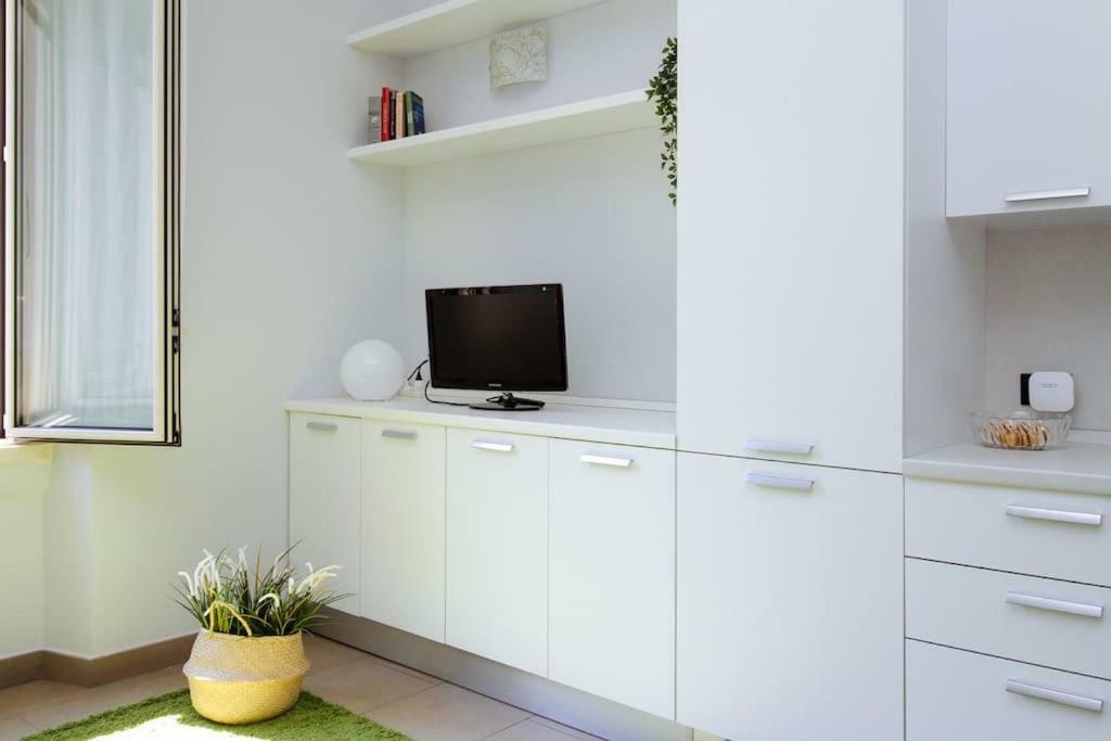 Spacious And New Apt In Citta Studi Milán Exterior foto