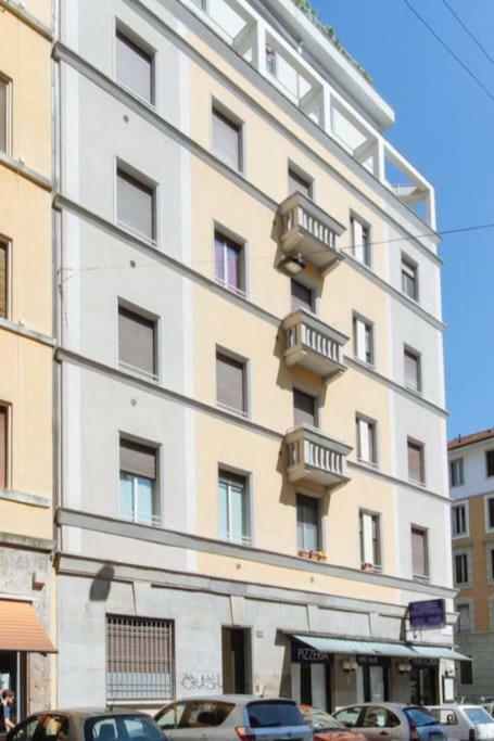 Spacious And New Apt In Citta Studi Milán Exterior foto