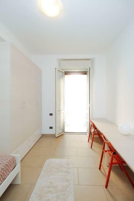 Spacious And New Apt In Citta Studi Milán Exterior foto